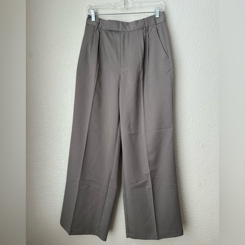 NWT H&M Gray Pleated Trousers, 6